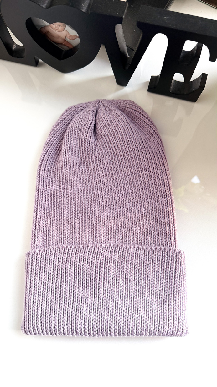 VARELLA – czapka z wełny merino baby 60 Lawendowy Szron