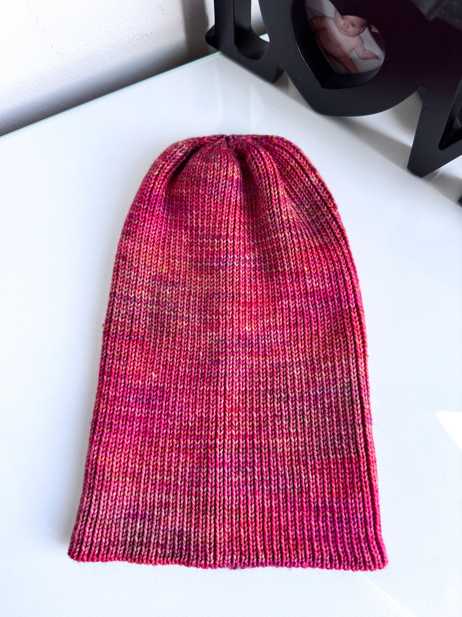 Varella 2.0 – czapka beanie z wełny merino 100% baby merino Zinnias (cienka, jesień–wiosna)