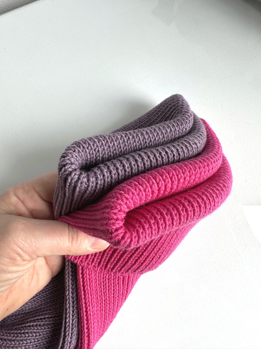 08 Fuksja VARELLA – czapka merino beanie wywijana 100% baby merino jesień‑zima