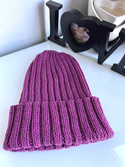 HELLI – wywijana czapka z wełny merino baby 100% 34 Wrzos
