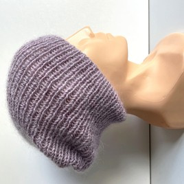Handmade women's hat AUREA 100% Baby Merino plus mohair and silk 39/09 Purple Orchid