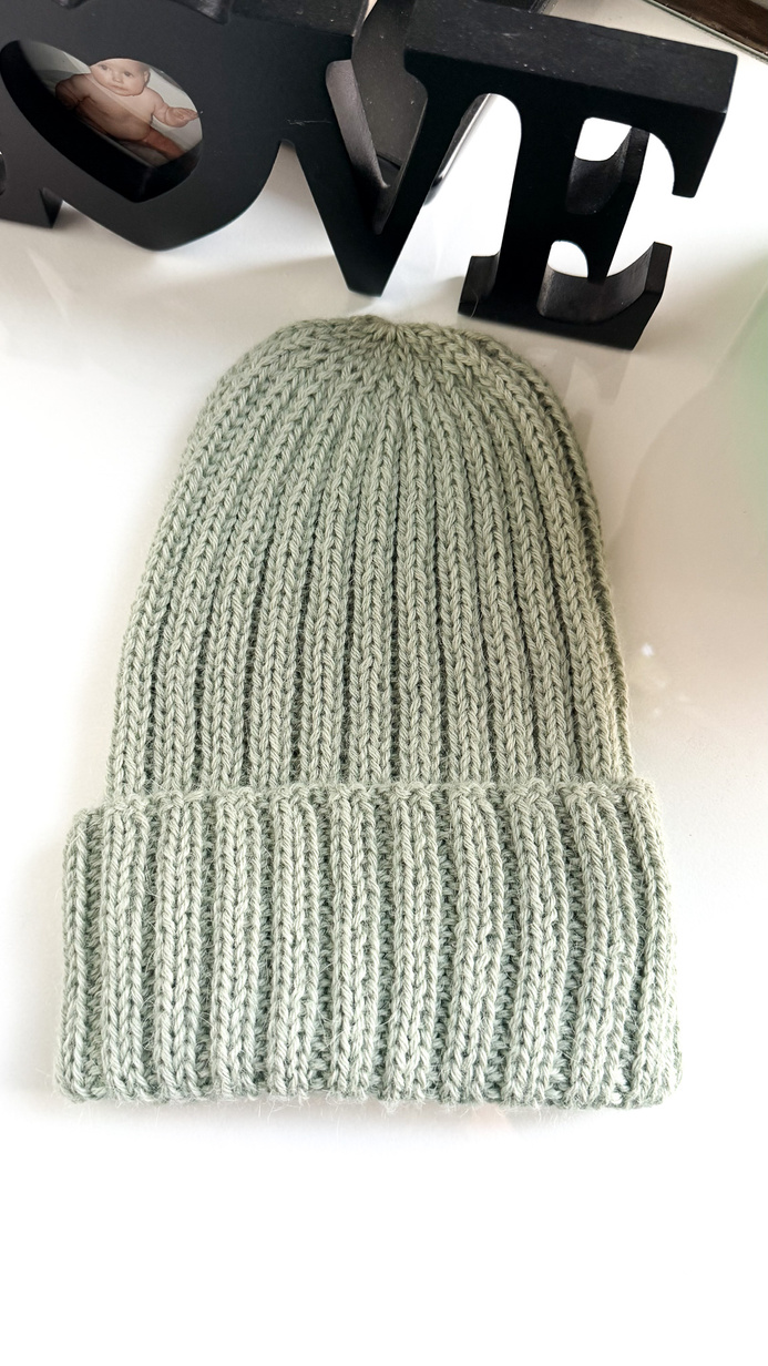 LAURIN Beanie 100% Alpaca 9038 Green Sage