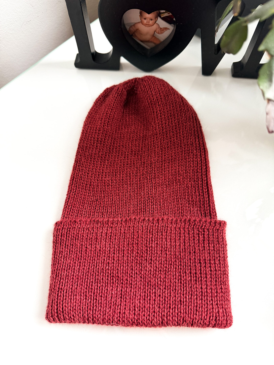 Czapka wywijana HELEN 100% Alpaka 9044 ciemne winogrona