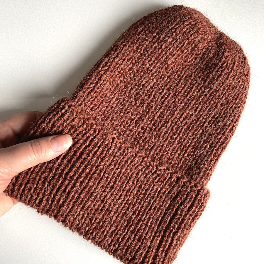 KIARA – czapka wywijana z alpaki 100% 9025 orzechowy, jesienno-zimowa, ręcznie robiona