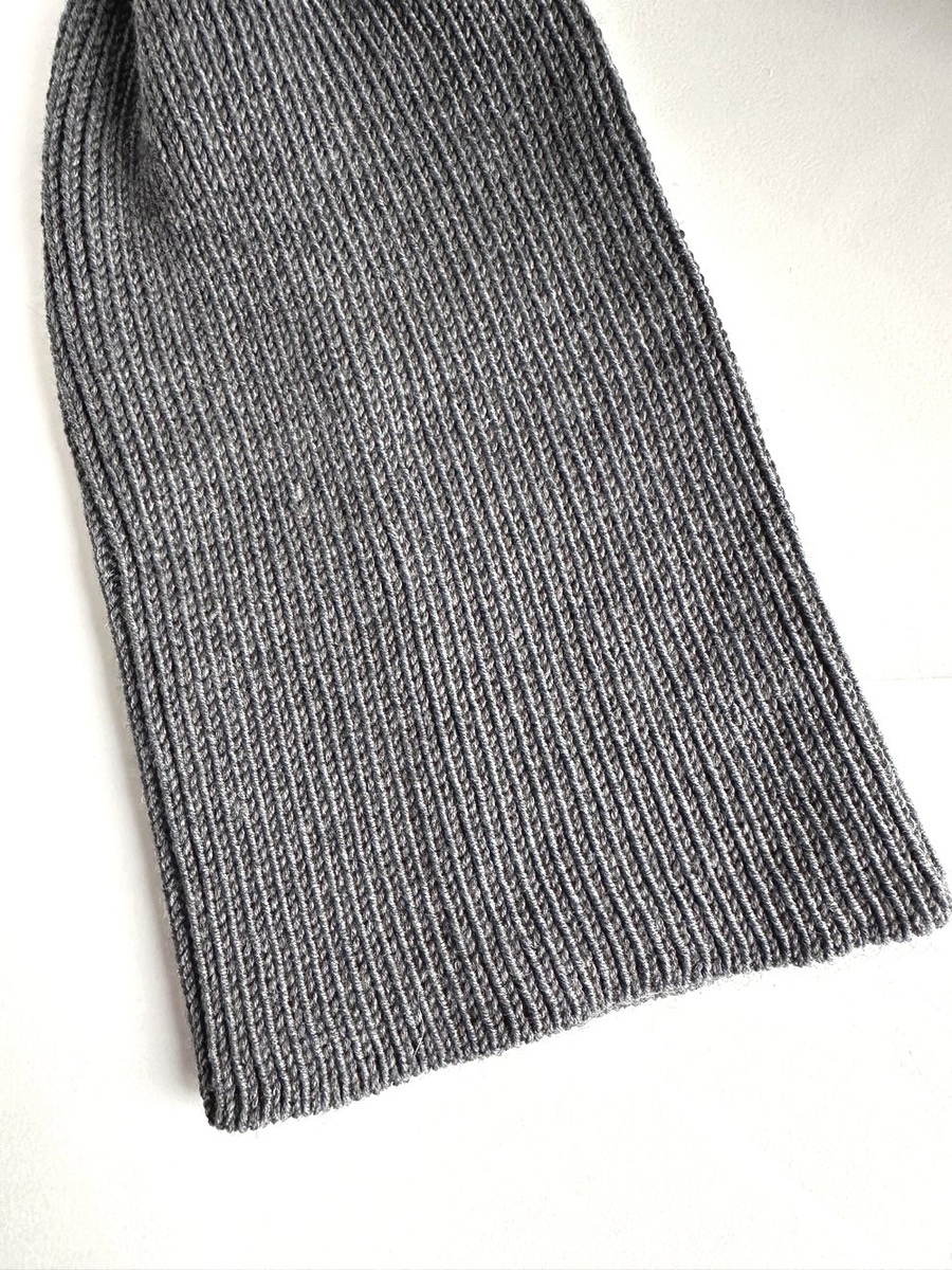 VARELLA Beanie 100% Baby Merino Wool 20 Dark Grey