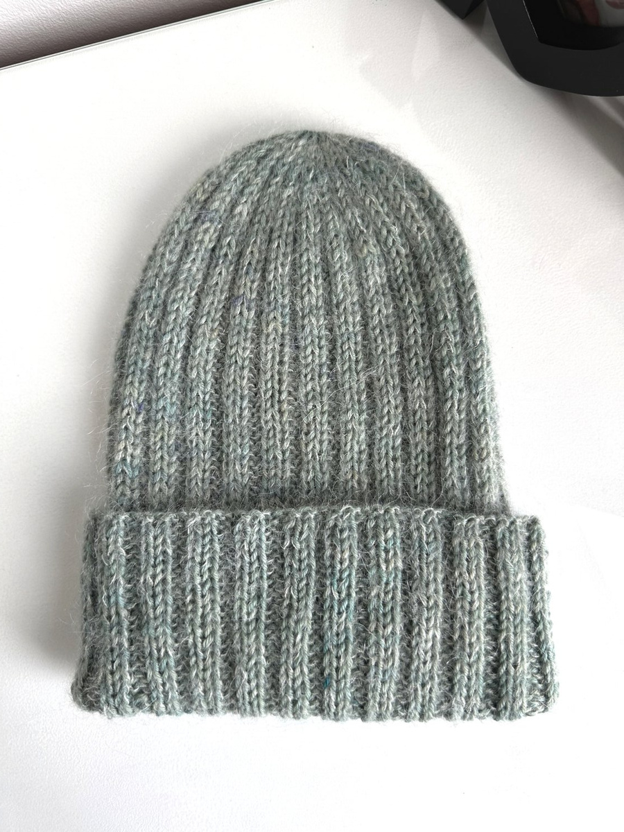 DAISY – czapka beanie z ręcznie farbowanego baby merino + moher i jedwab Szałwia
