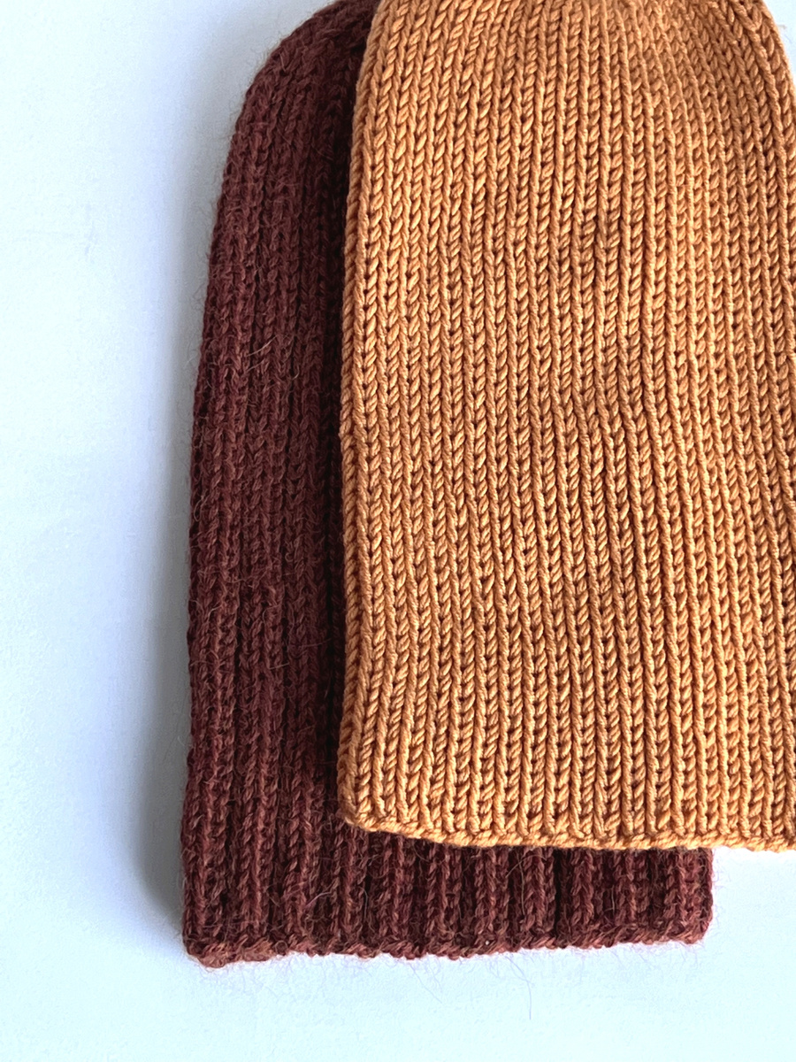 NANA – czapka beanie z wełny baby merino 56 Mandarynka, jesienno-zimowa