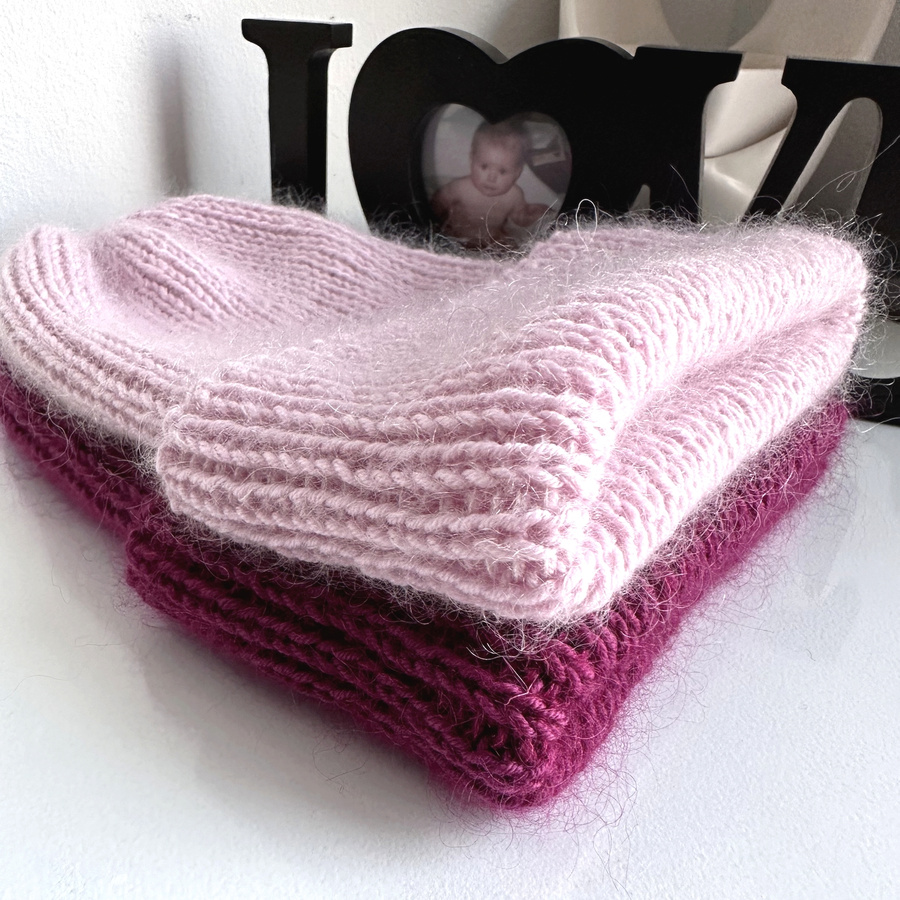 AUREA – ręcznie robiona czapka beanie baby merino + moher i jedwab damska / dziecięca 54/40 Pudrowy Róż