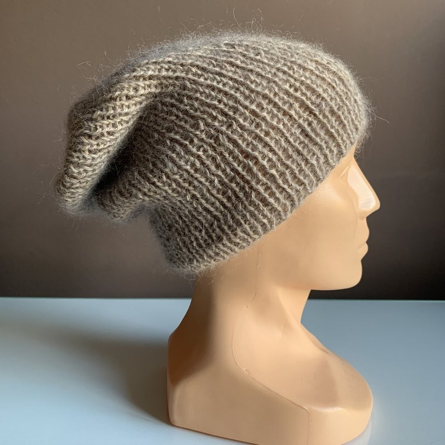 MARI handgemachte Beanie-Mütze aus Alpaka, Mohair und Seide 2020/20 Beige