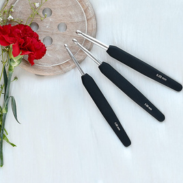 Szydełko KnitPro Srebrne szydełko aluminiowe z czarną rączką