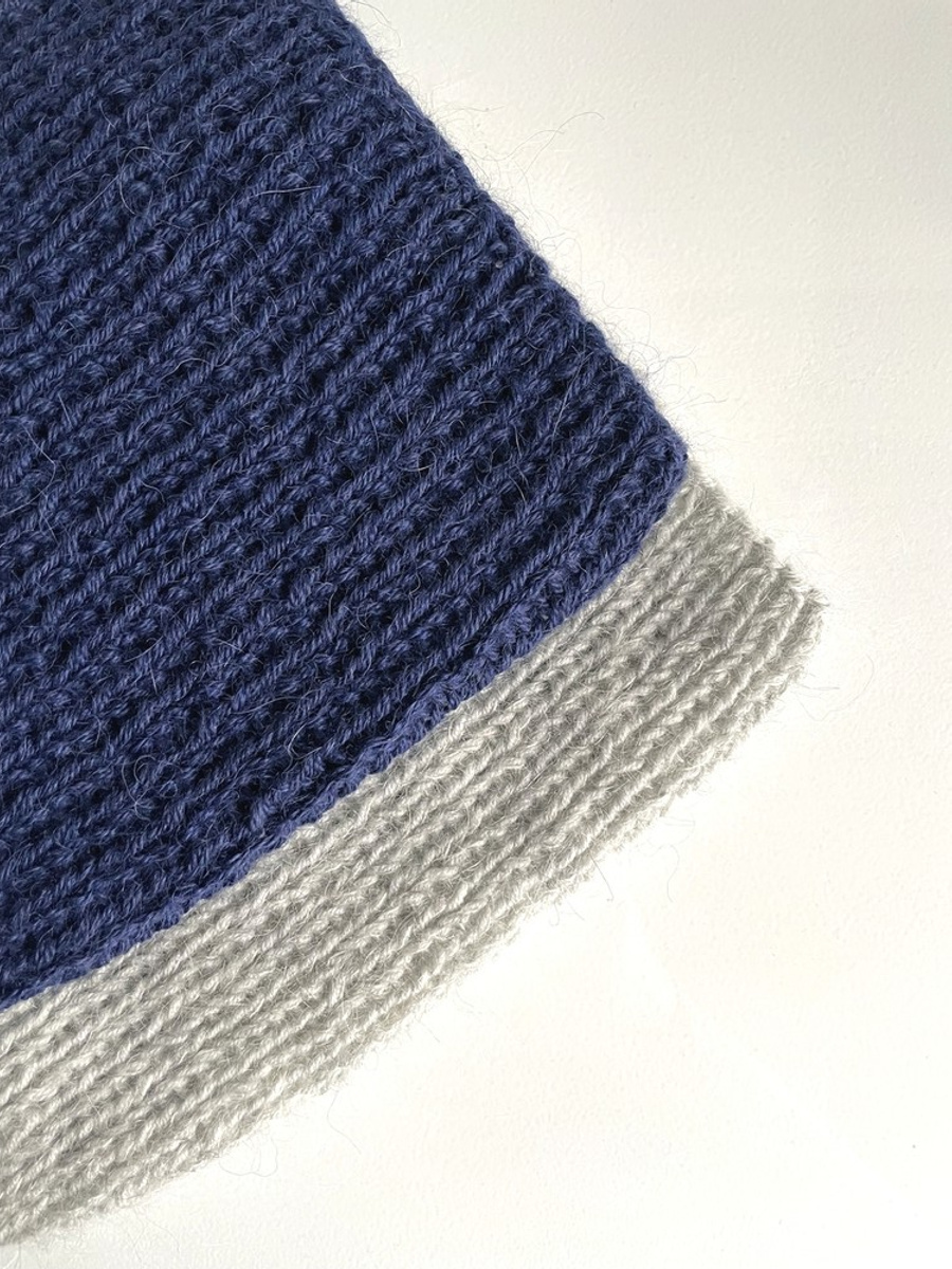 KIARA – czapka z alpaki damska 100% alpaka 5575 granatowy beanie zimowa