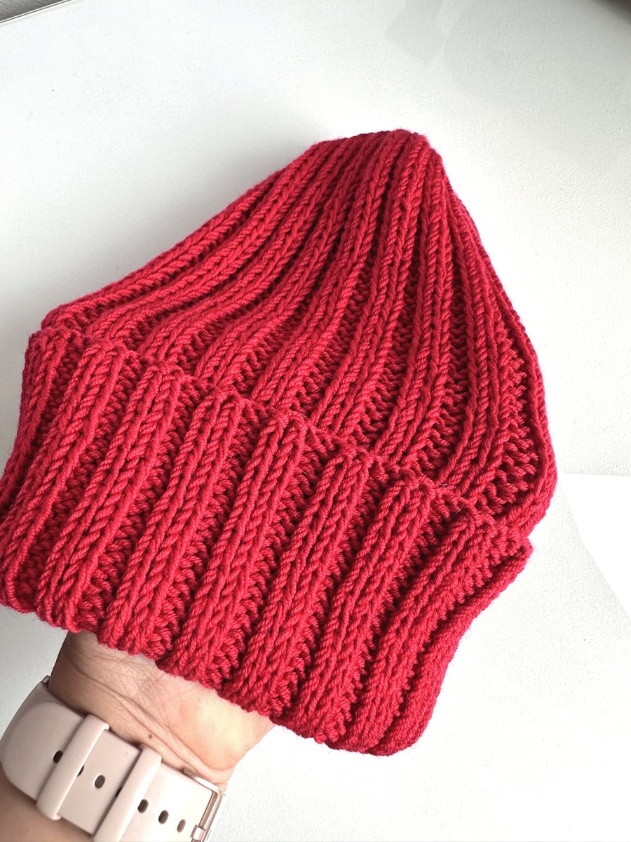 HELLI – wywijana czapka z wełny merino 100% Baby Merino 16 Czerwony zimowa