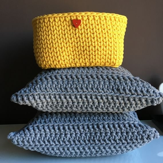 Koszyk ze sznurka bawełnianego żółty 260 dno 20x20, wysokość 15 cm