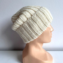 HELLI Mütze mit Umschlag aus Merinowolle 100% Baby Merino 02 Ecru