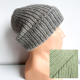 Czapka wywijana zrobiona ręcznie na drutach KIARA 100% Alpaka 501 Jasny Szary