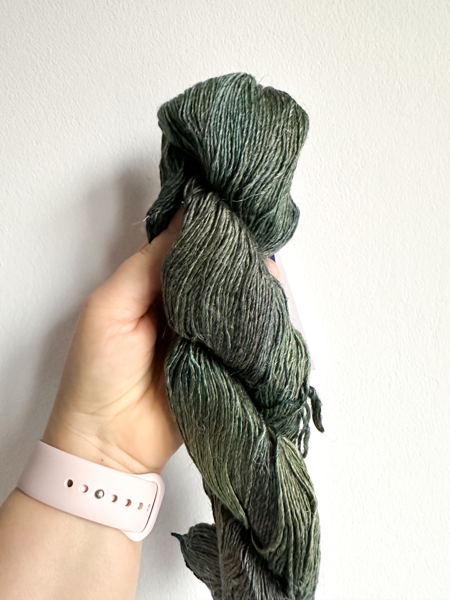 Ręcznie farbowana włóczka Malabrigo SUSURRO jedwab, len i merynos SUS252 WABI-SABI