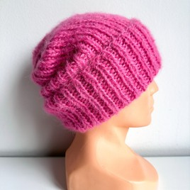 WATA CUKROWA 2.0 – czapka damska z alpaki 17/9034 ciemnoróżowy