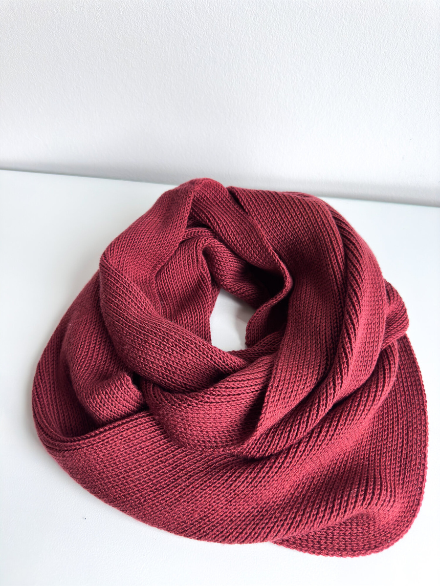 Wełniany komin zawijany 100% Baby Merino 51 Bordowy