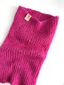Ręcznie robiony KOMIN AUREA 100% Baby Merino plus moher i jedwab 08/13 Fuksja 35 cm długości