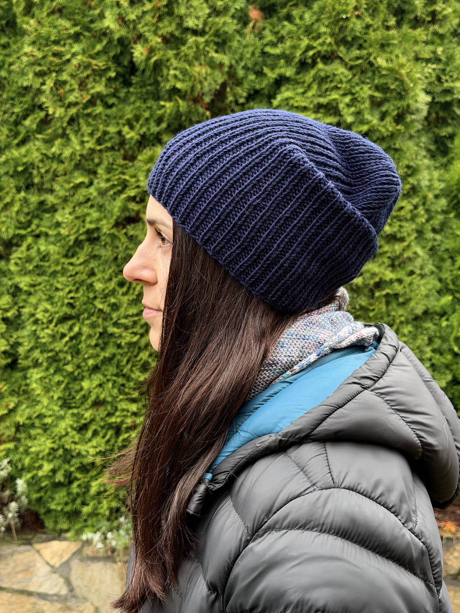 NANA – czapka beanie z wełny baby merino 13 granatowy, ręcznie robiona