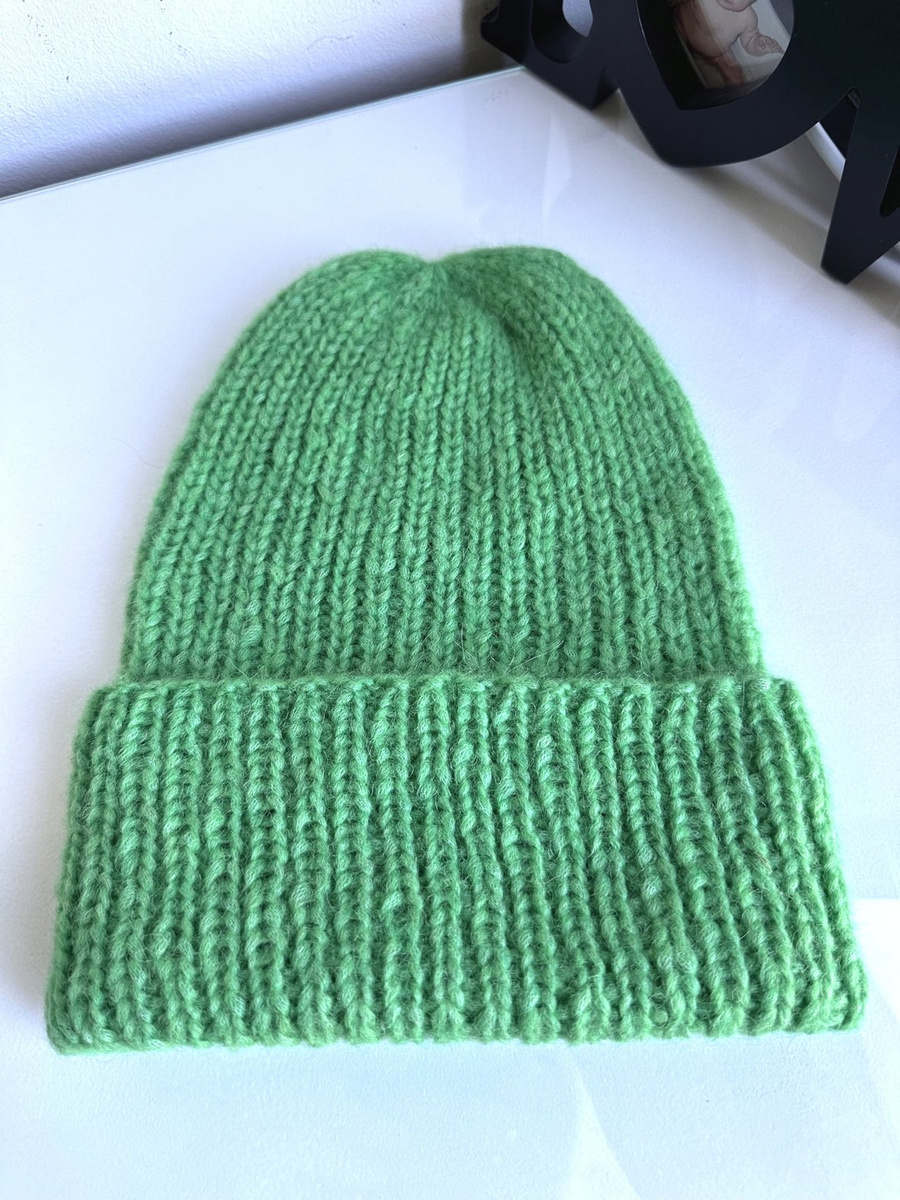 CHMURKA Handmade Turn-Up Alpaca Beanie 43 Papuzia Zieleń