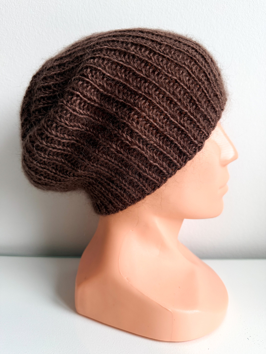 Handmade women's hat AUREA 100% baby merino plus mohair and silk 62/15 medium brown