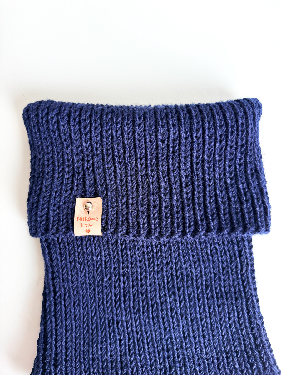 Ręcznie robiony KOMIN NANA 100% Baby Merino - WYBIERZ KOLOR