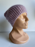 Handgemachte Damenmütze AUREA 100% Baby Merino plus Mohair und Seide 54/09 Puderrosa