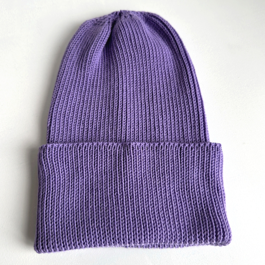 VARELLA Beanie-Mütze mit Umschlag 100% Baby-Merinowolle 14 Violett