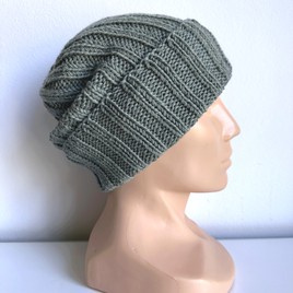 HELLI – czapka merino wywijana 100% baby merino 50 Zielona Szałwia jesienno-zimowa