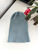 VARELLA Beanie-Mütze aus 100% Baby-Merinowolle 43 Jasny Morski