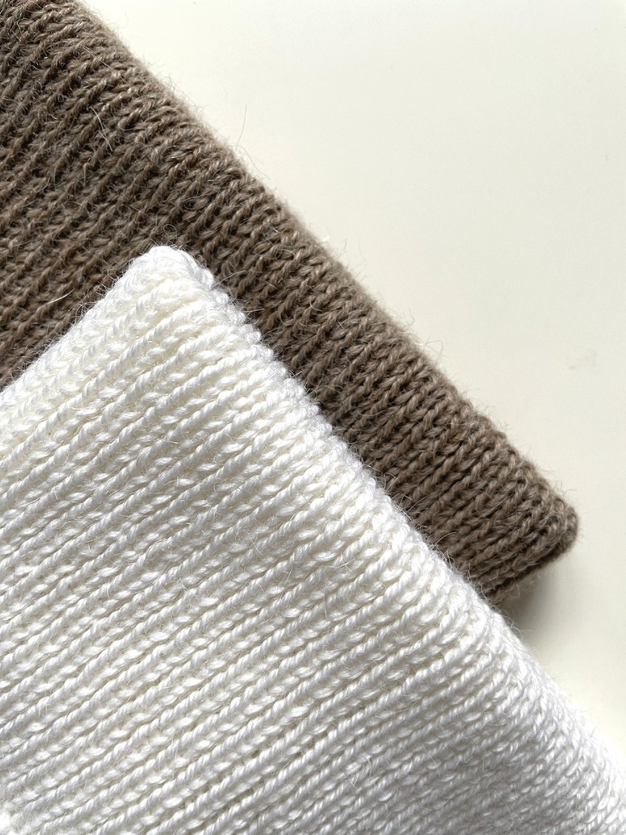 HELEN – czapka z 100% alpaki wywijana 101 biały