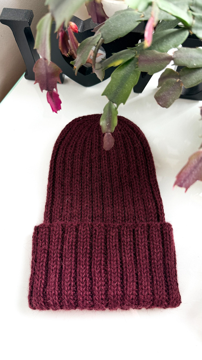 LAURIN Beanie 100% Alpaca 9046 Dzikie Jagody