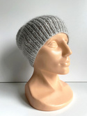 Handgemachte Damenmütze AUREA 100% Baby Merino plus Mohair und Seide 22/44 Hellgrau