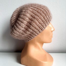 Handmade women’s hat AUREA 100% Baby Merino plus mohair and silk 59/41 Wheat