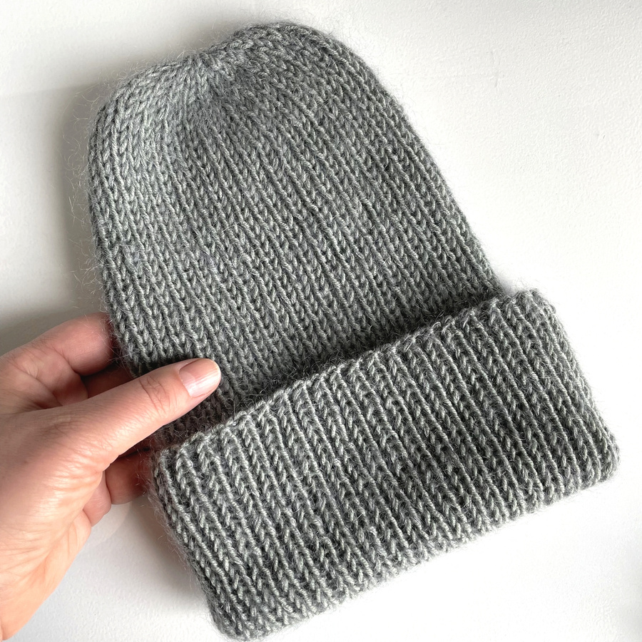 AUREA – czapka beanie handmade baby merino + moher i jedwab 50/10 Zielona Szałwia