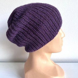 KIARA – czapka beanie z alpaki 100% 4400 ciemny fiolet, jesienno-zimowa