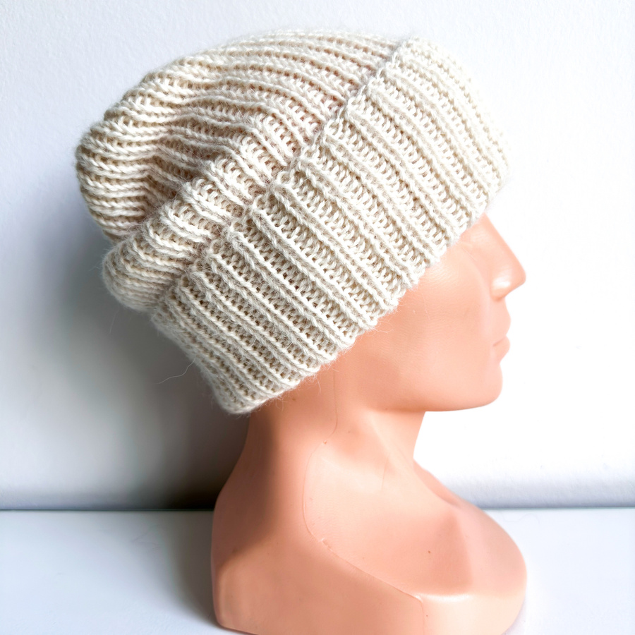 KIARA – czapka wywijana z alpaki 100% 100 Ecru, jesienno-zimowa