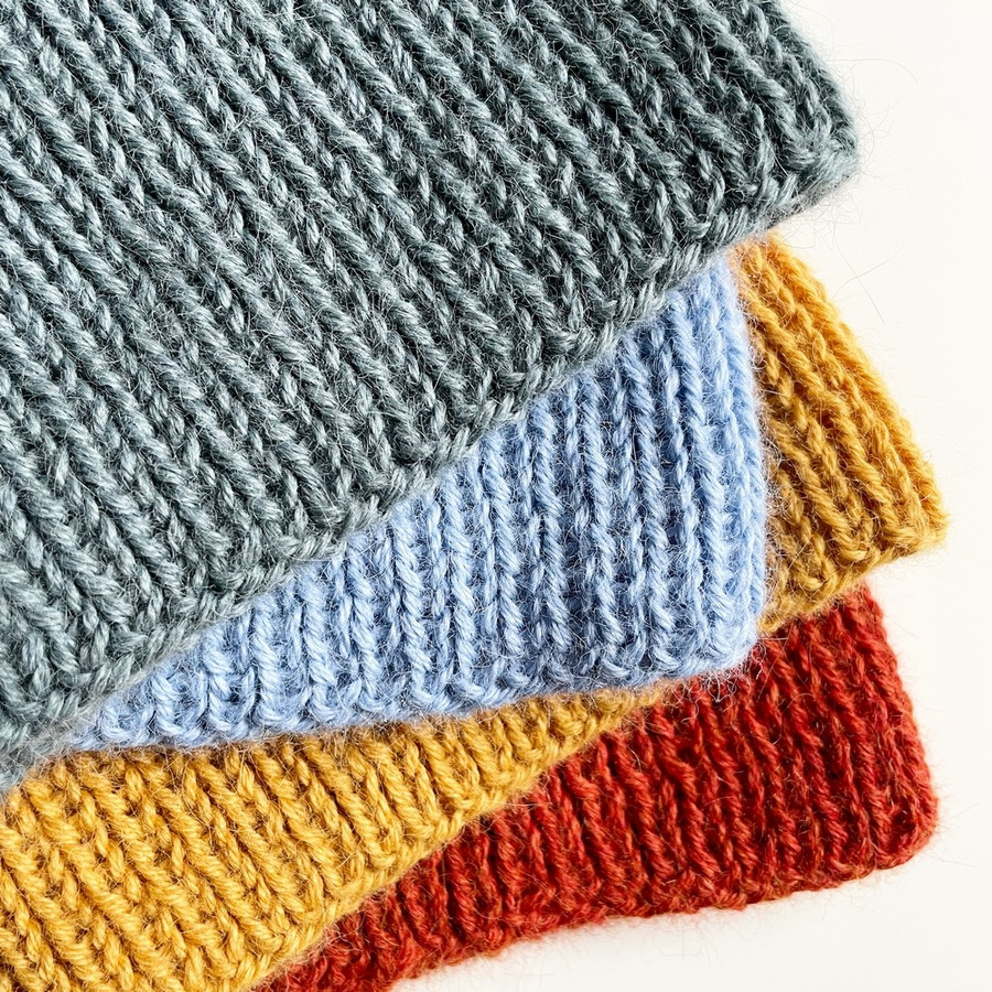 KIARA Alpaca Beanie without a Turn-Up Cuff 100% 7139 Niebieski Mineralny