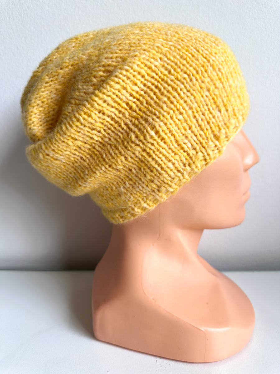 CHMURKA Beanie-Mütze aus Alpaka handgemacht 40 lemoniada