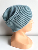 VARELLA Beanie-Mütze mit Umschlag 100% Baby-Merinowolle 43 Jasny Morski