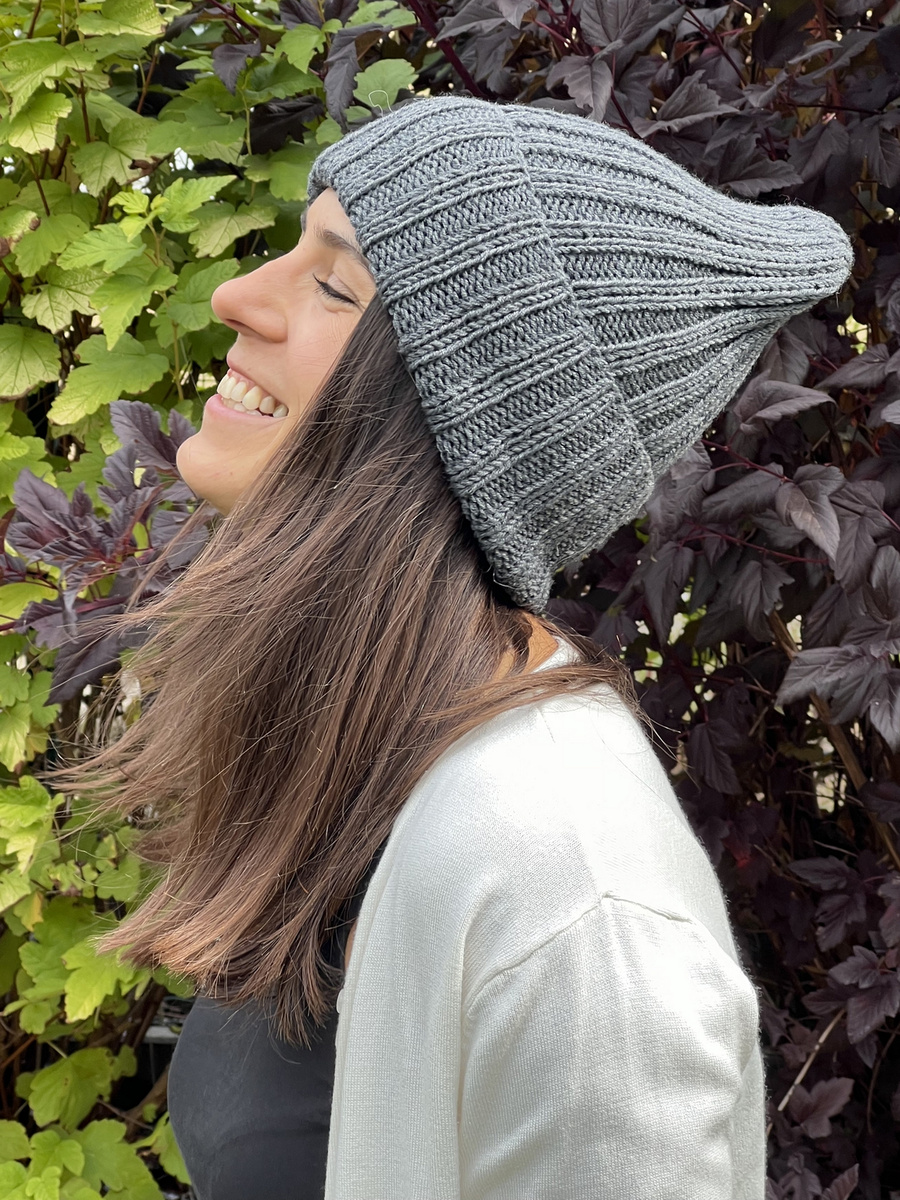 HELLI – czapka beanie wywijana z wełny baby merino 20 Ciemny szary