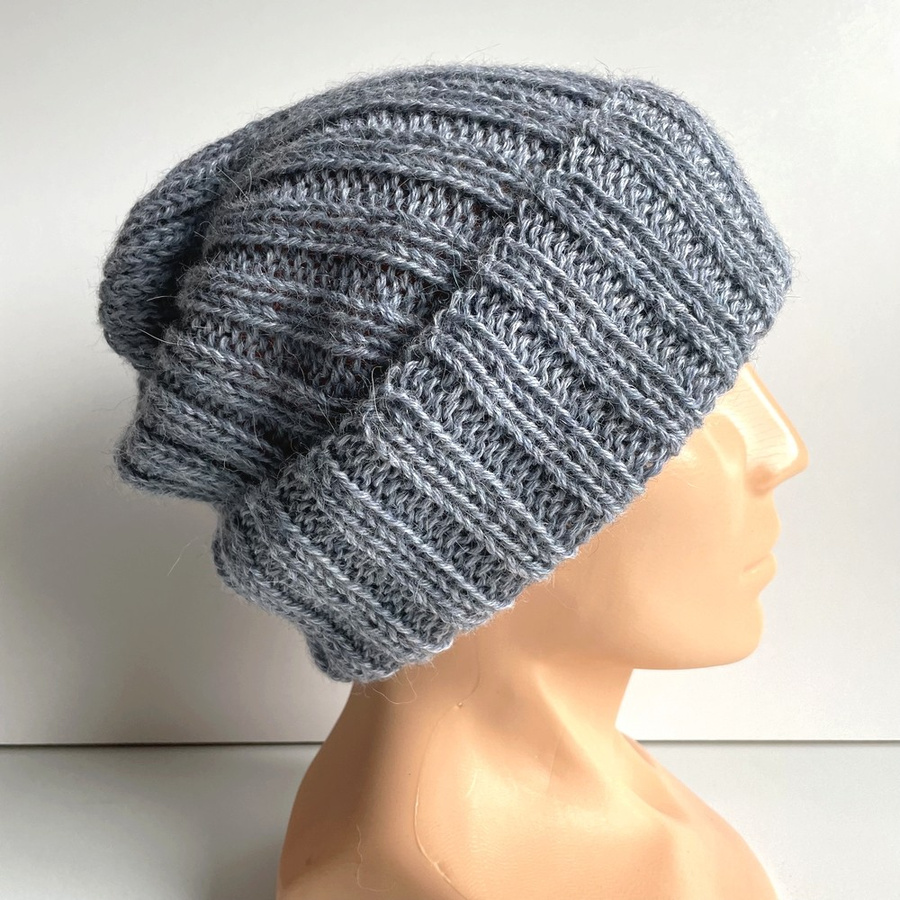 LAURIN Handgemachte Mütze mit Umschlag aus 100% Alpaka 9021 mgła