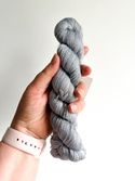 Ręcznie farbowana włóczka Malabrigo SILKPACA SA009 Polar Morn