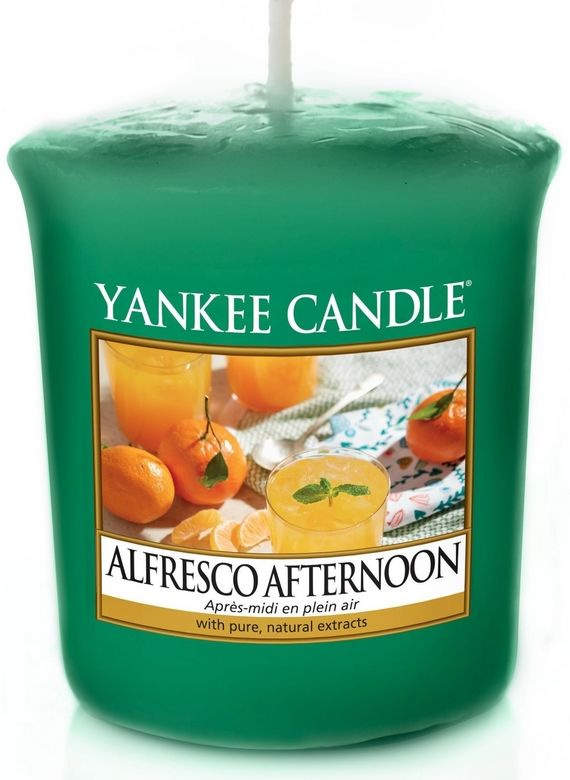 Mała świeczka zapachowa Votive Yankee Candle ALFRESCO AFTERNOON