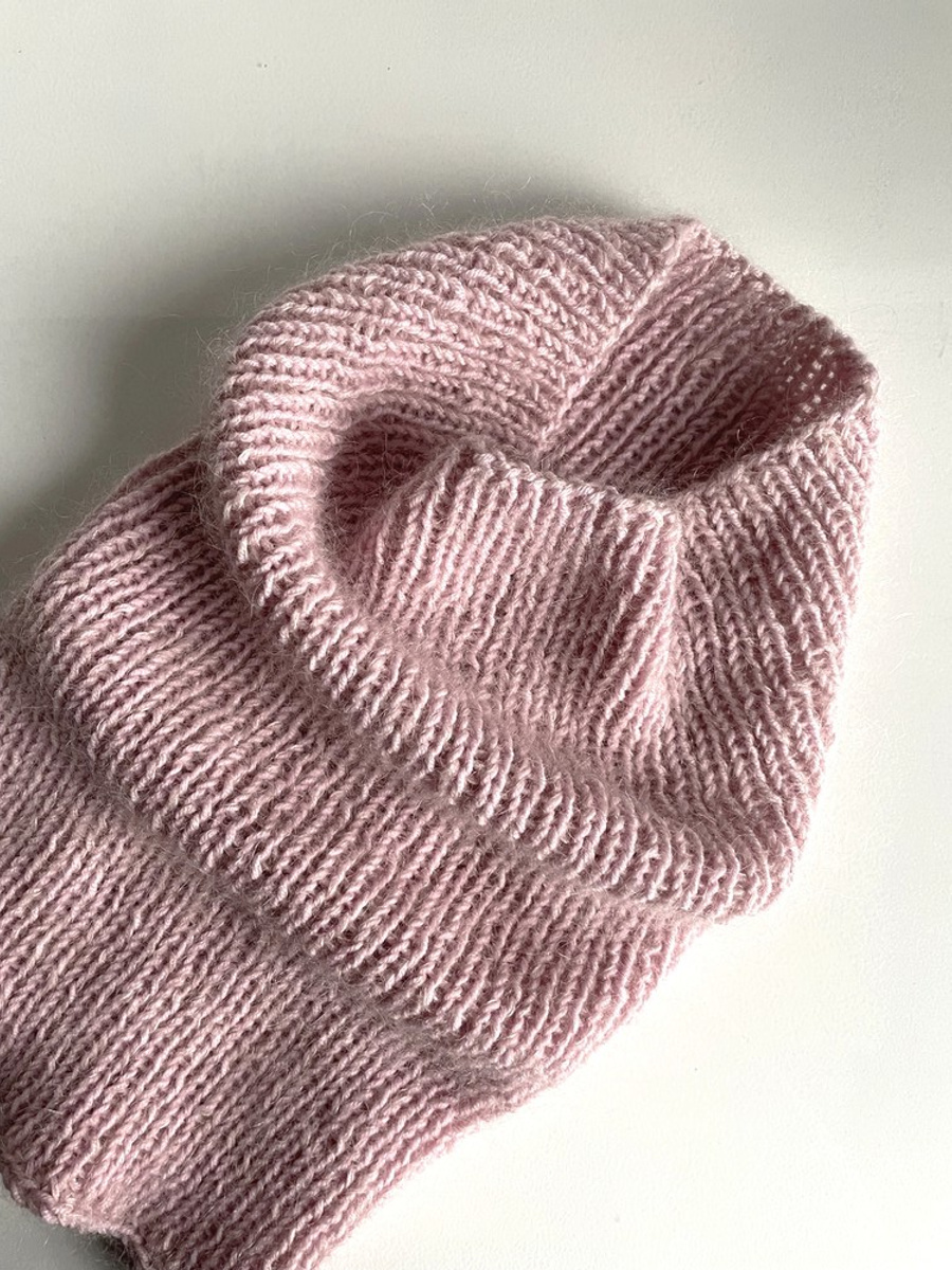 Ręcznie robiony KOMIN 100% Baby Merino plus moher i jedwab 54 Pudrowy Róż 35 cm długości